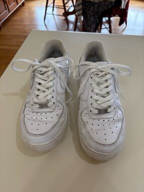 Nike White Leather Athletic Sneakers